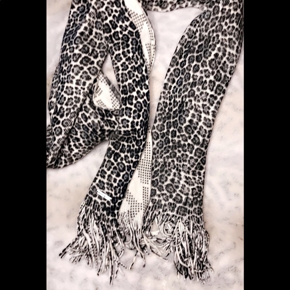 Unisex Michael Kors Scarf NEW - Picture 3 of 6